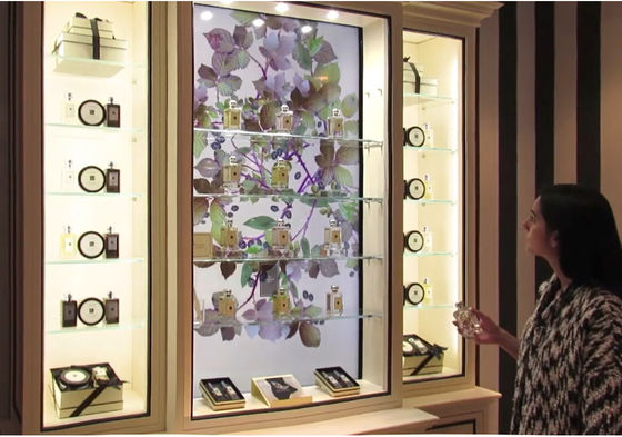 Customized Interactive Showcase Interactive Display Case For Shopping And Museum